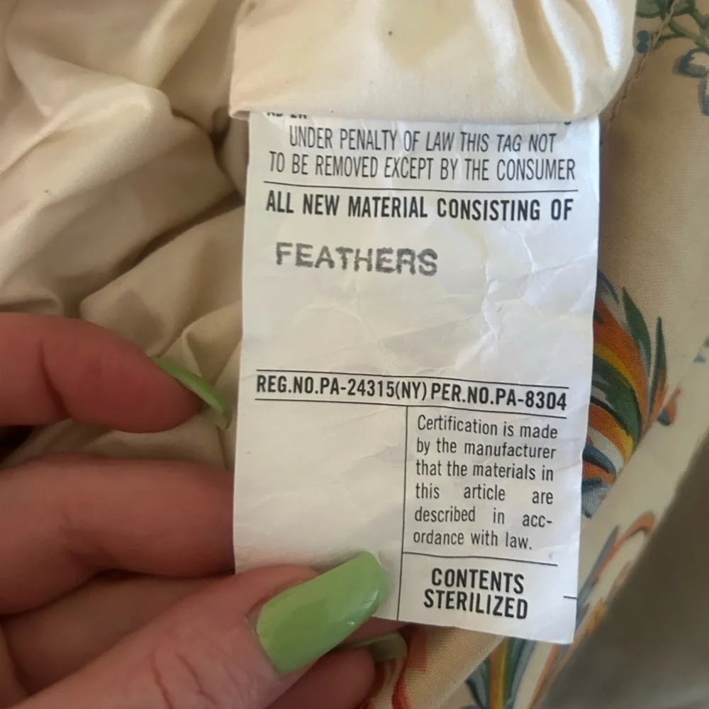 Vintage Lee Jofa pillow 23x23 feather insert